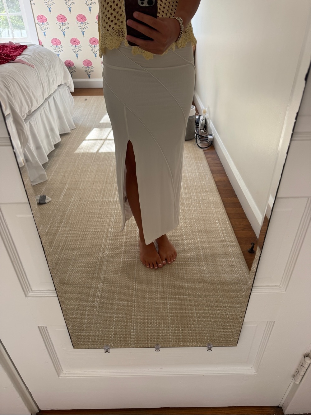 Princess Polly women’s midi/maxi skirt with slit - size 4 but fits 2